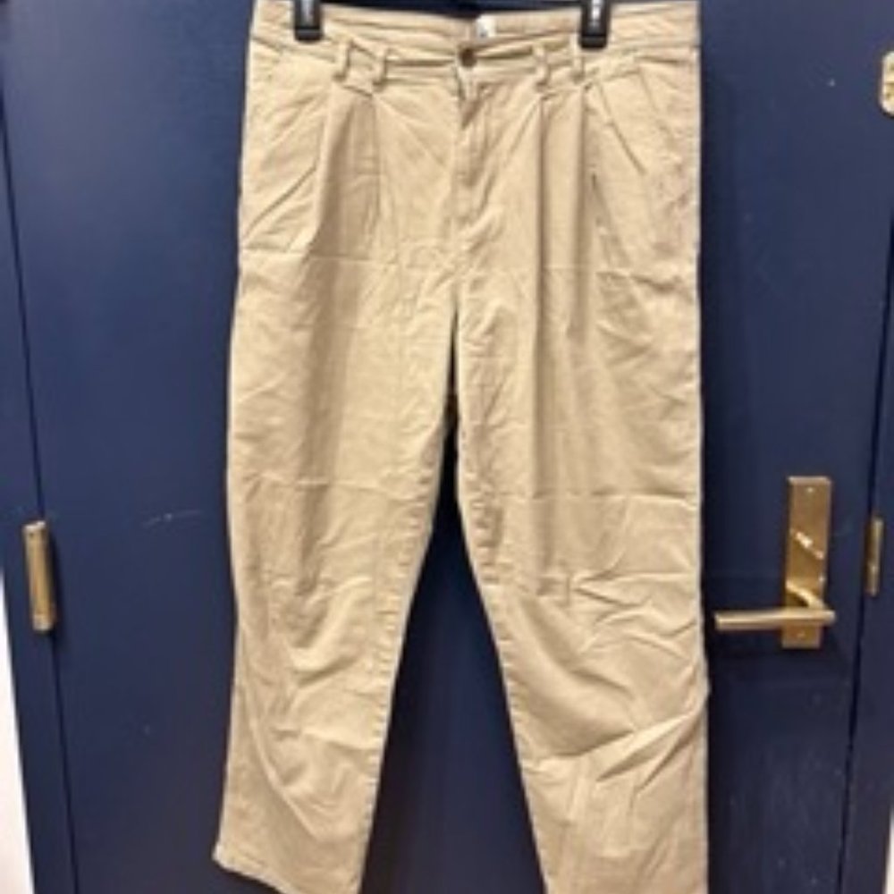 Khaki Dockers